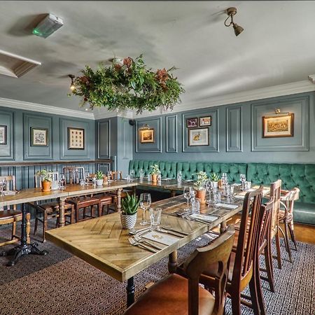 The Wellington Arms - Basingstoke-Reading Hotel Heckfield Kültér fotó