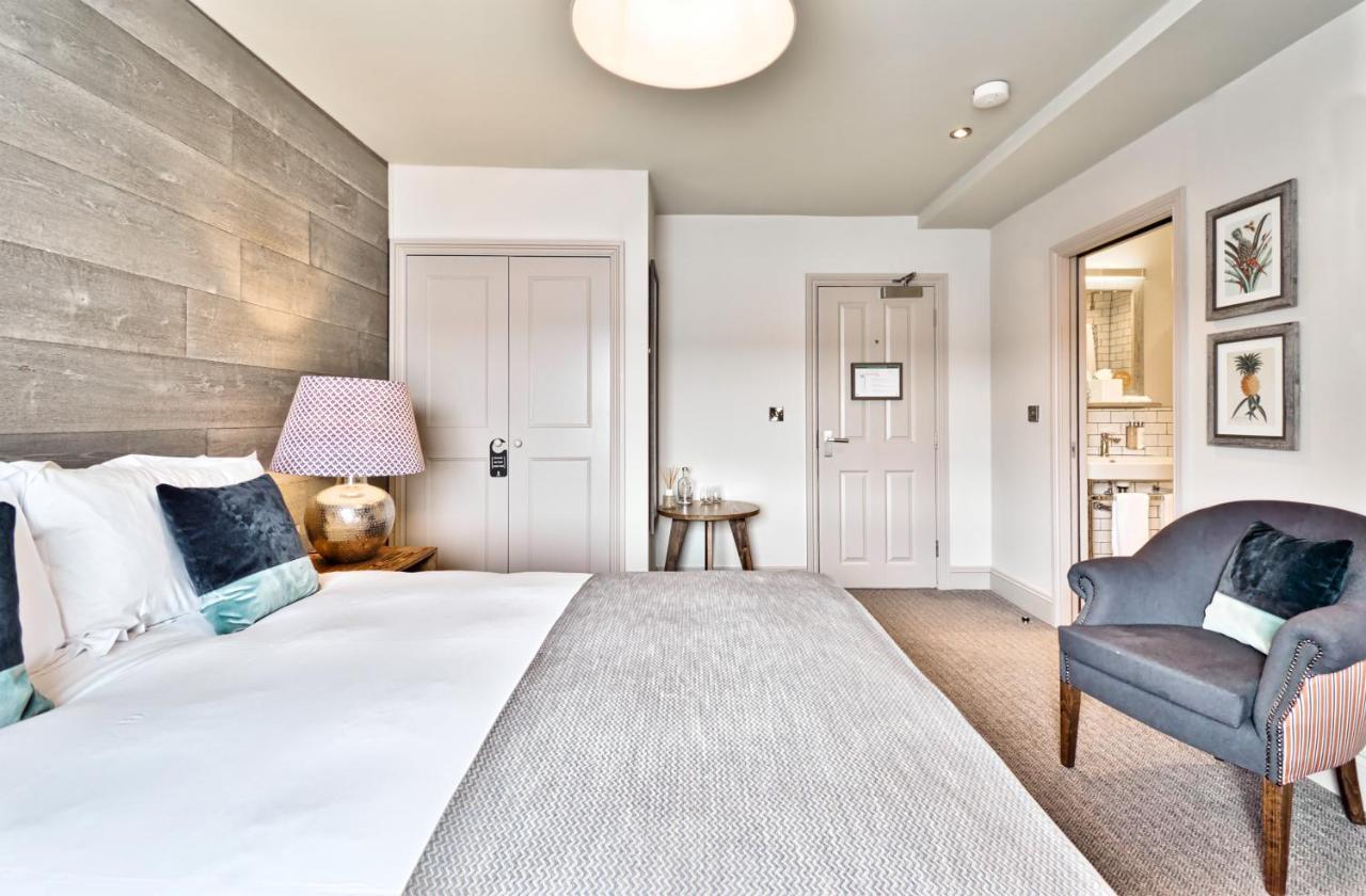 The Wellington Arms - Basingstoke-Reading Hotel Heckfield Kültér fotó