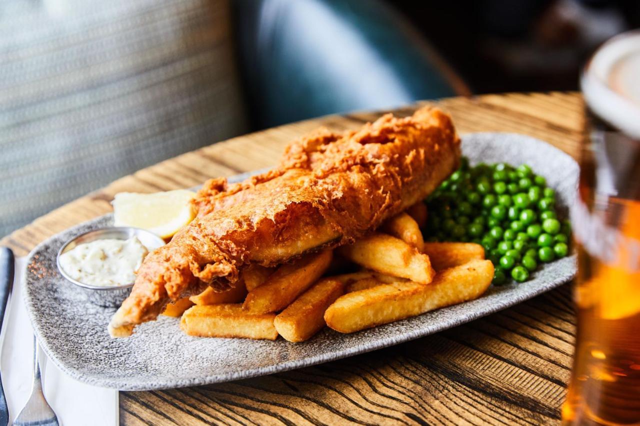 The Wellington Arms - Basingstoke-Reading Hotel Heckfield Kültér fotó