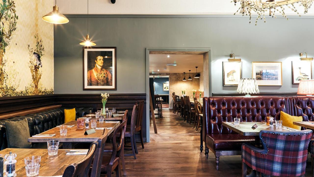 The Wellington Arms - Basingstoke-Reading Hotel Heckfield Kültér fotó