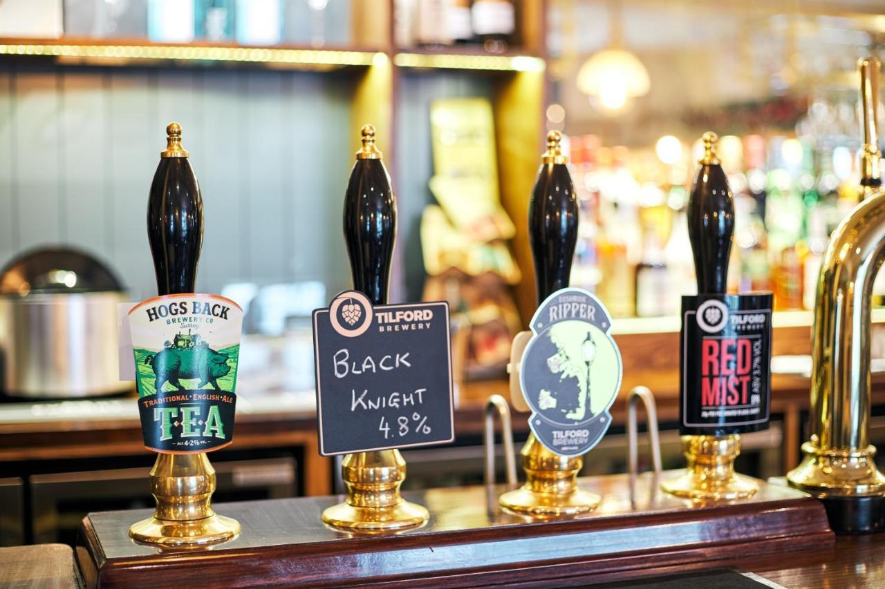 The Wellington Arms - Basingstoke-Reading Hotel Heckfield Kültér fotó